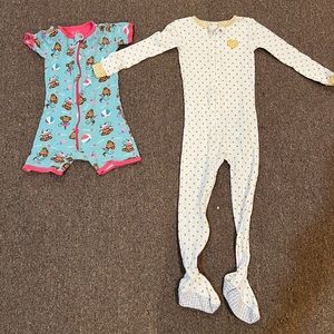 Girls 5T pajamas